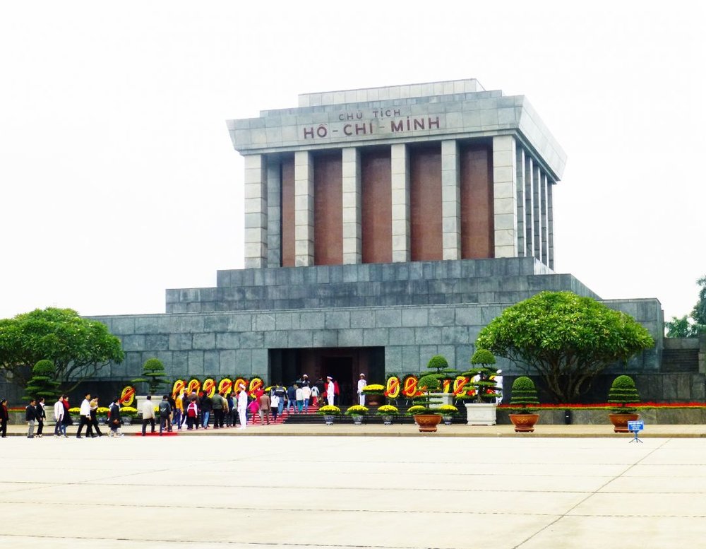 VN ハノイ ホーチミン廟