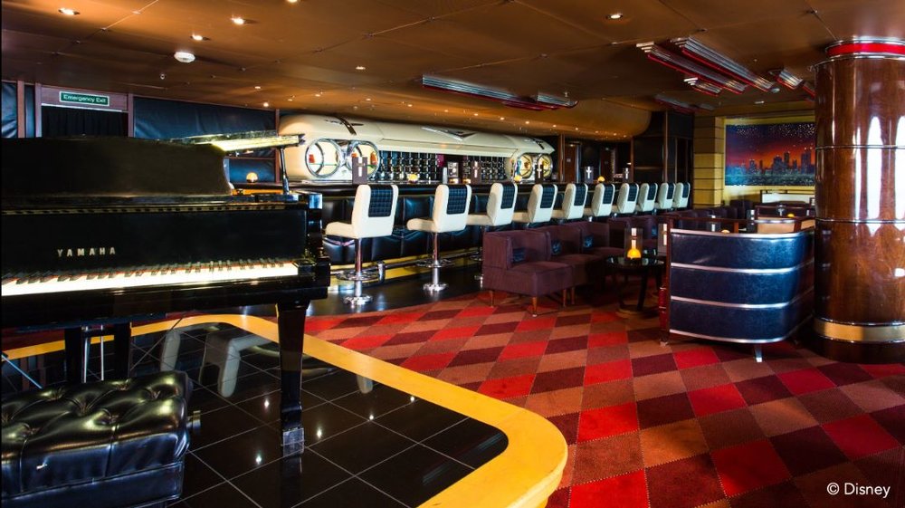 ディズニーワンダー クルーズ体験 Cadillac Lounge