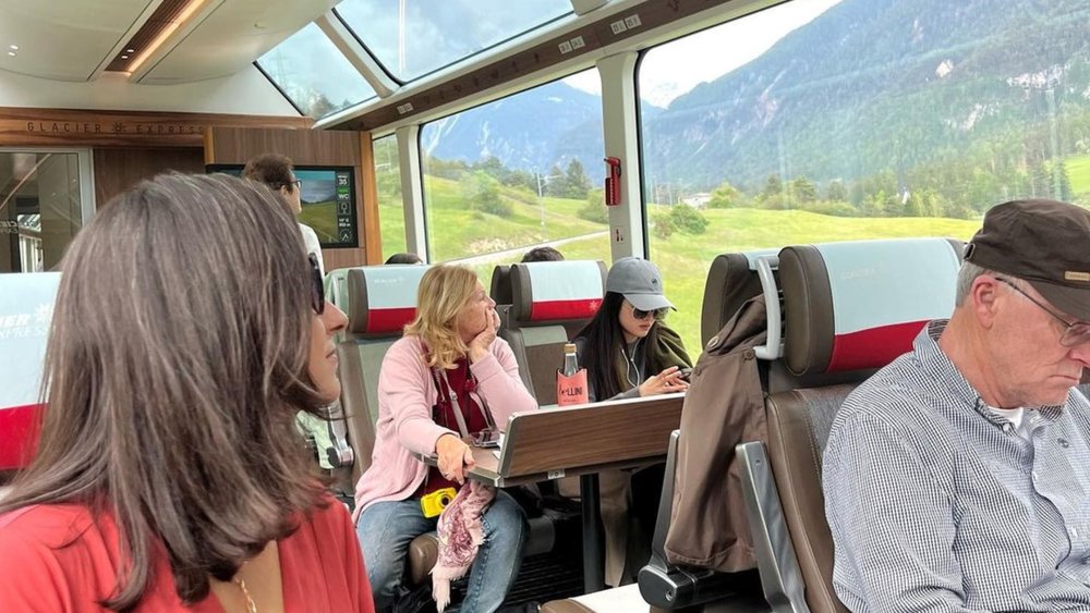 Similar to Bernina Express, Glacier Express also has incredible panoramic windows and skylights! Credits: @carolgetsitrighttravel on Instagram