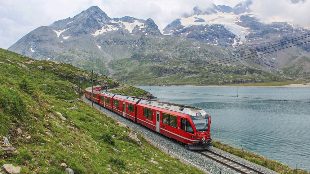 Another highlight of the Bernina Express trip is reaching its highest station. Credits: @railwayphotos_tiziano on Instagram