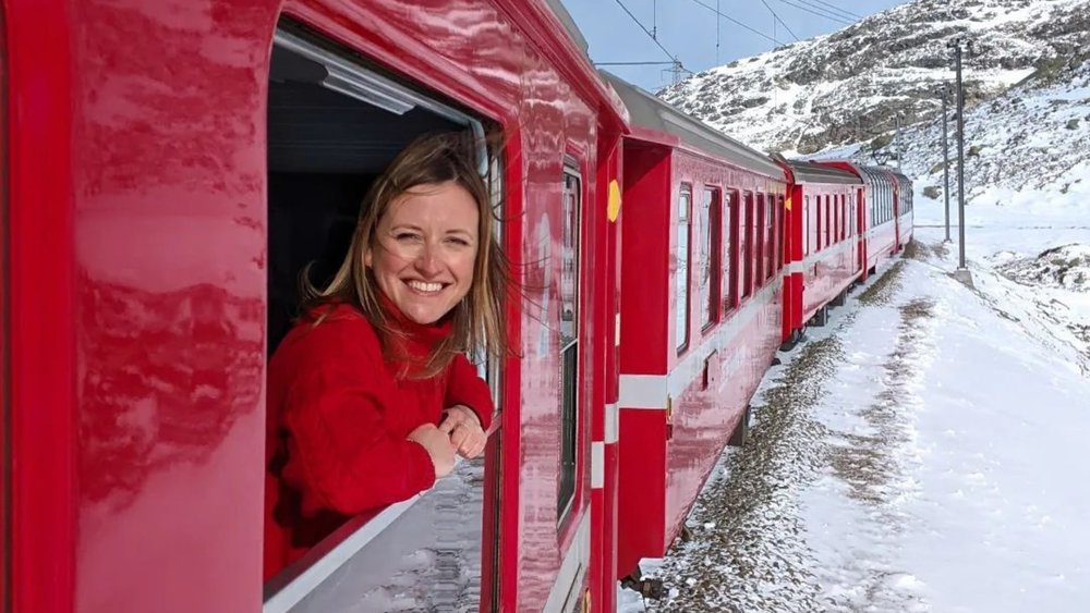 Soak in the view of surrounding mountains while on the train! Credits to @asfarasyoucan_travel 