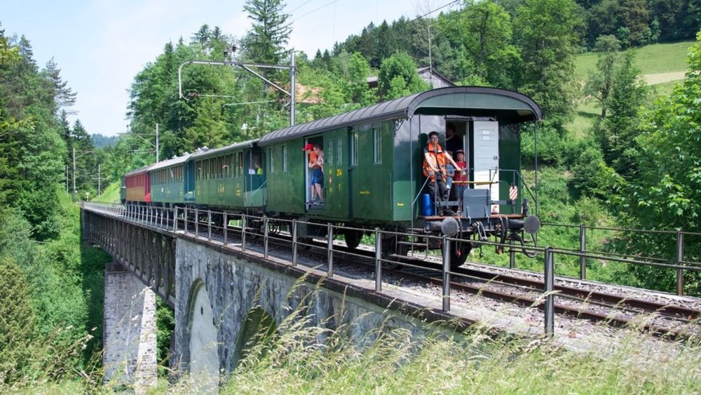 The Abbey District, another UNESCO World Heritage Site, is a stop at the Voralpen Express. Credits to @manfredkaspar