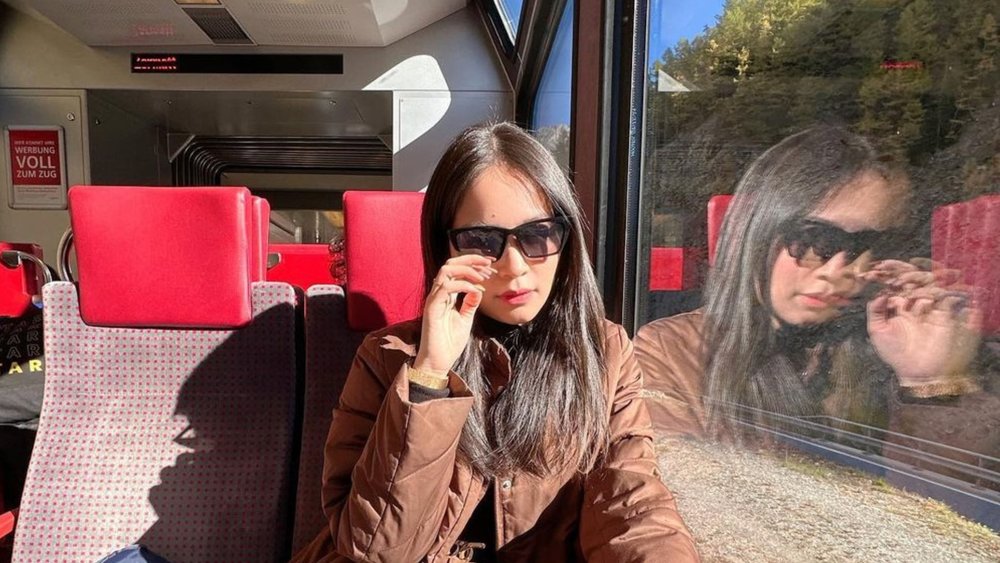 Get your daily dose of sun aboard the Gornergrat Cog Railway. Credits to @zomiraph