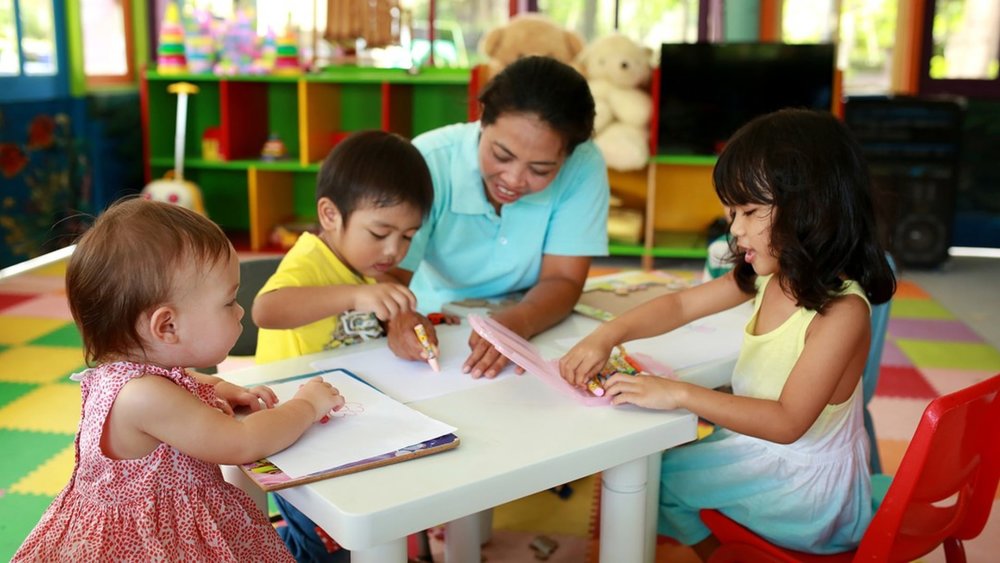 While mum and dad have much-earned quiet time, kids can be occupied by the kids club activities!  Credits: @mercuresanurbali on Instagram
