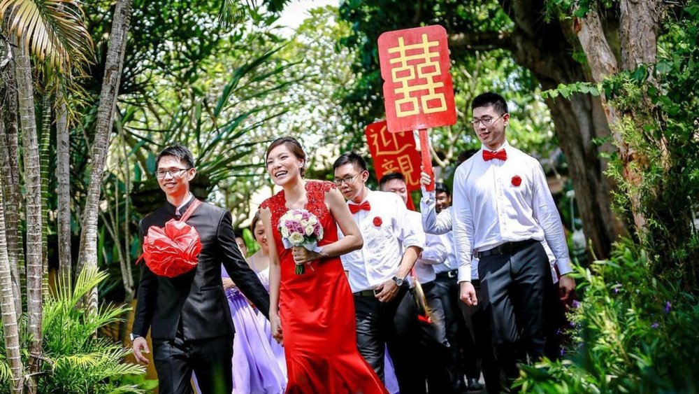 Have a luxurious wedding at Ayana. Credits to @0liverkwan on Instagram.