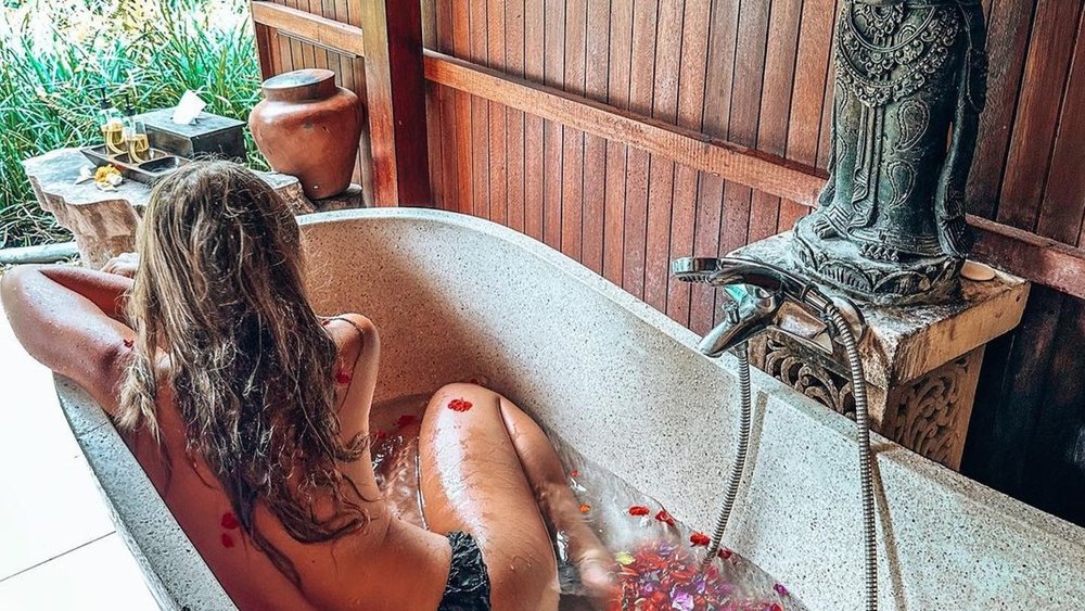 Take the time and meditate during your alone time at Tjampuhan.  Credit: @bonnie.boyda on Instagram