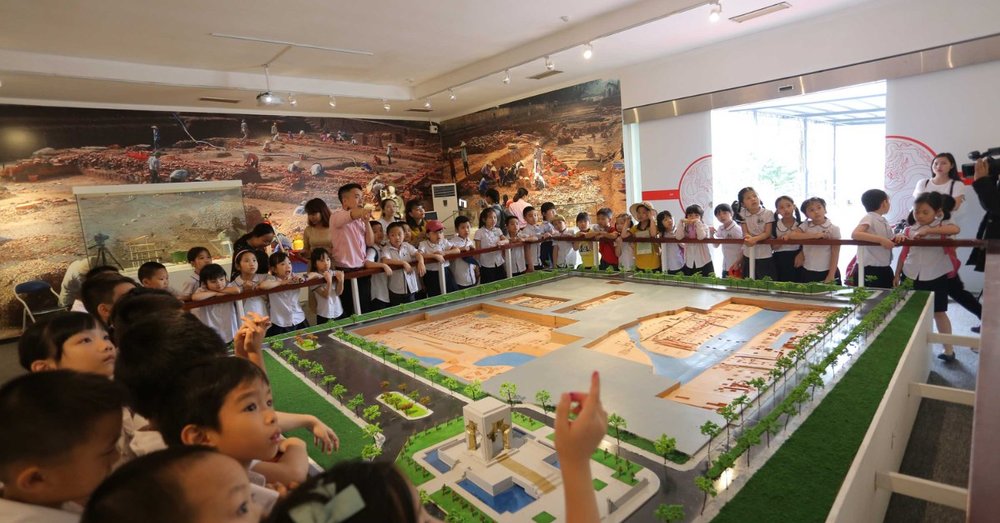 Hoạt Động "Em Làm Nhà Khảo Cổ" Ở Hoàng Thành Thăng Long