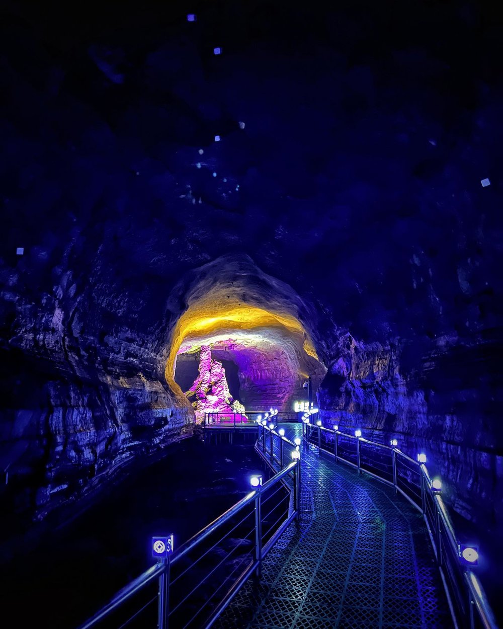 濟洲島景點 萬丈窟