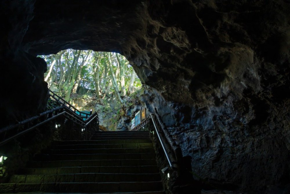 濟洲島景點 萬丈窟