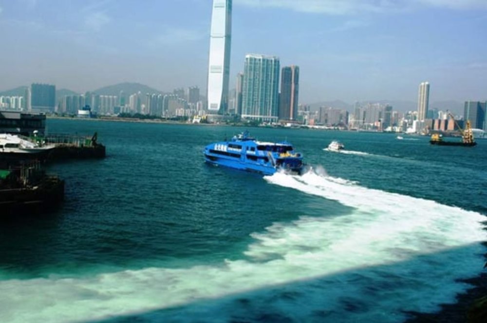 เรือเฟอร์รี่จากฮ่องกงไปมาเก๊า