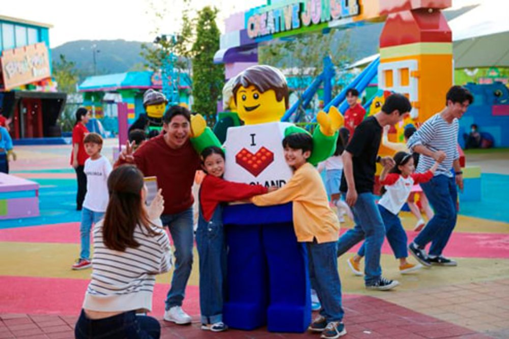 ขอบคุณรูปจาก Facebook - LEGOLAND Korea Resort