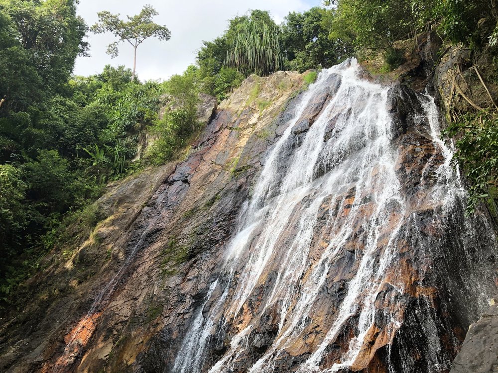  TH サムイ島 ナ・ムアンの滝