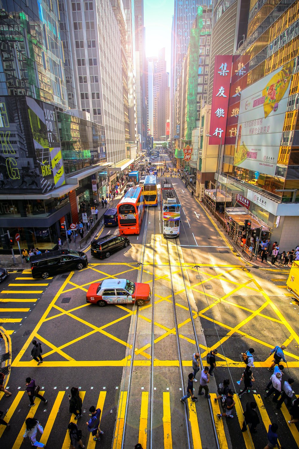 Busy road in central Hong Kong