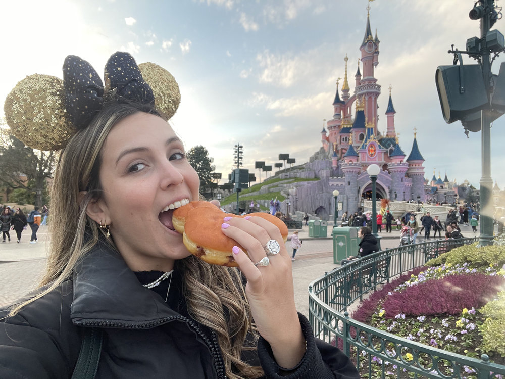 Disneyland paris donut 