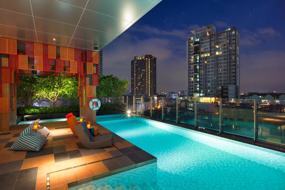 ibis Styles Bangkok Sukhumvit Phra Khanong - Swimming Pool