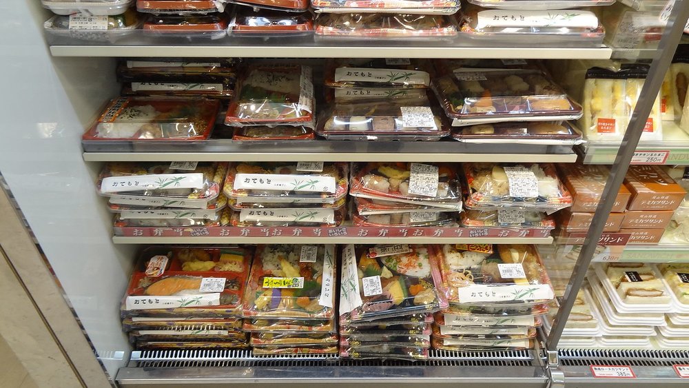 Bento boxes in the convenience store