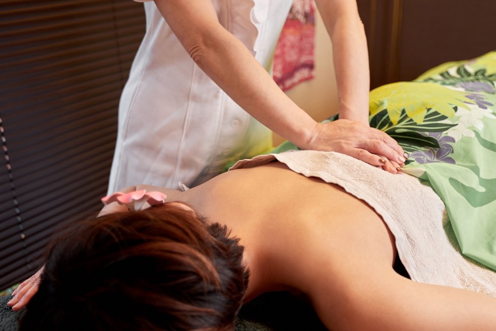 HW ロミロミマッサージ