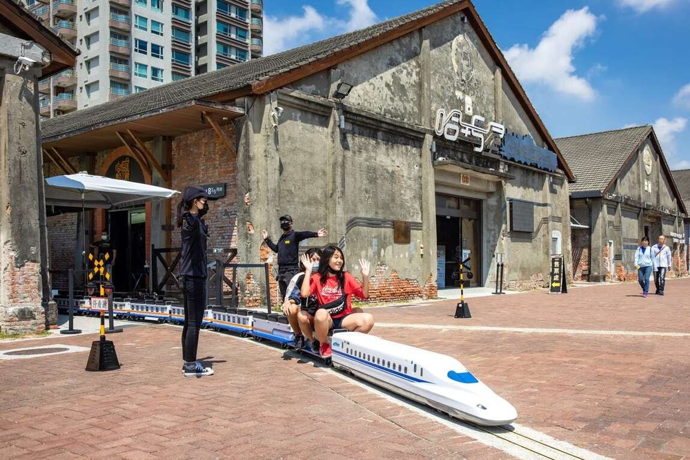駁二特區哈瑪星台灣鐵道館
