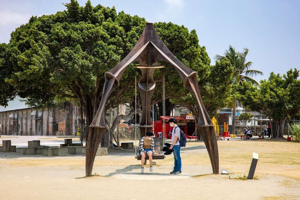 高雄駁二蓬萊倉庫裝置藝術