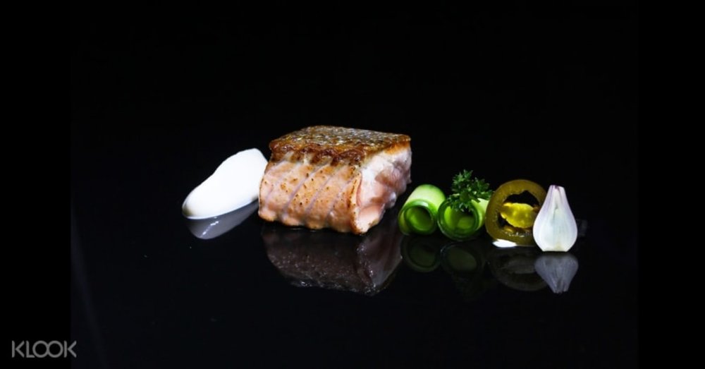 nha-hang-noir-dining-in-the-dark-sai-gon