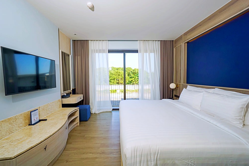 hotels in phuket