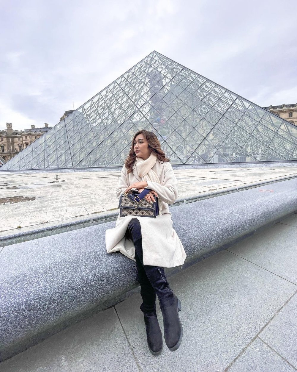 MY - Louvre Museum Paris