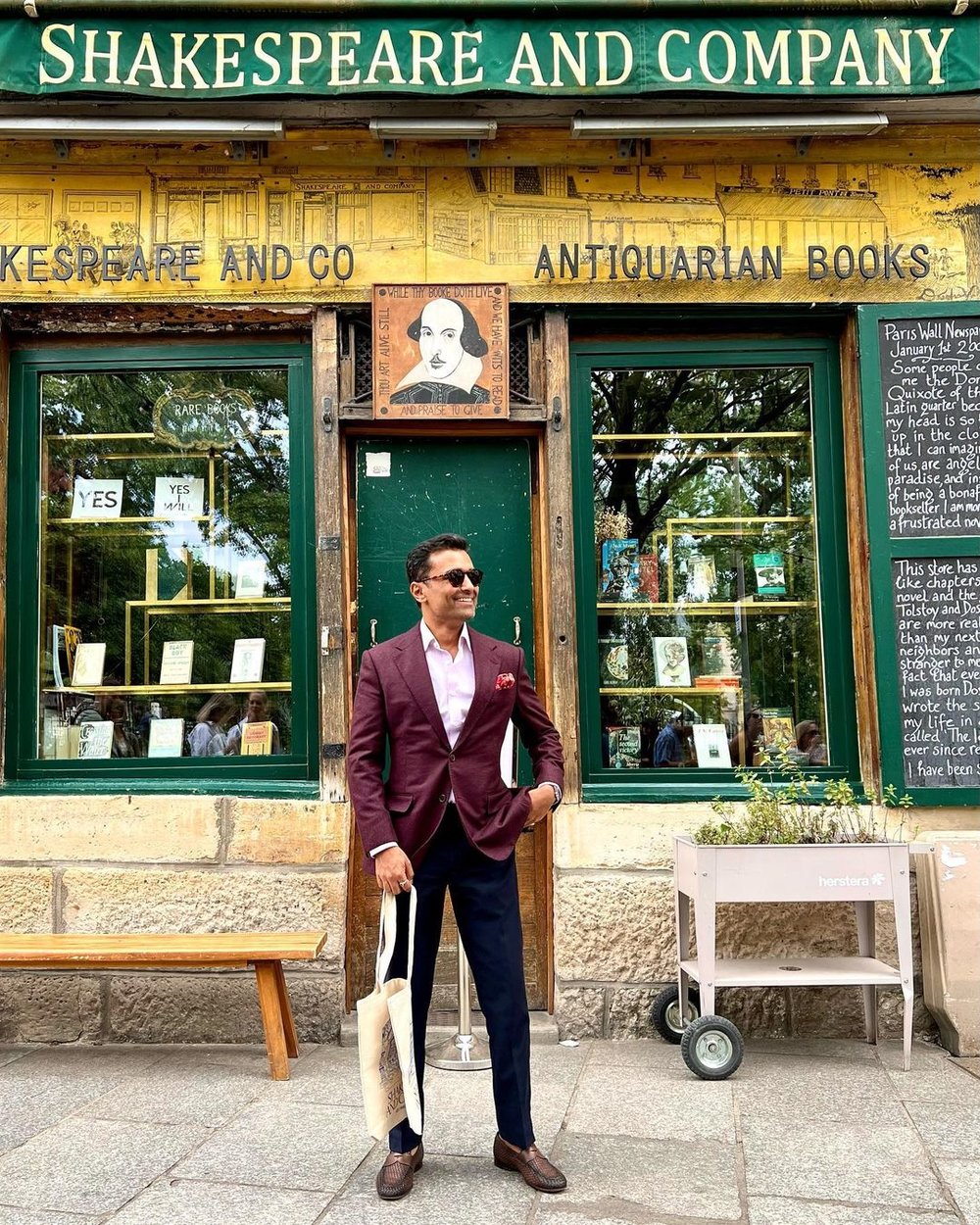 MY - Shakespeare and Company Paris