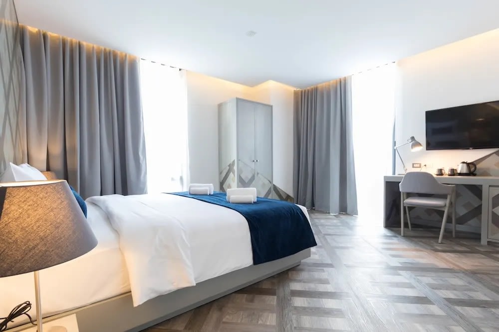 Klub Hotel Bangkok - Bedroom