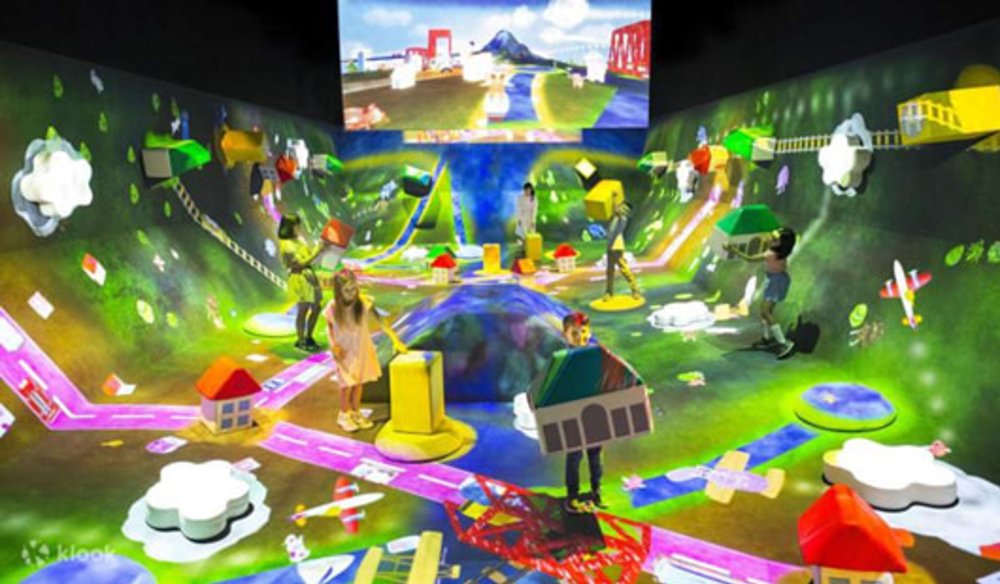 พิพิธภัณฑ์ศิลป์และศาสตร์ (ArtScience Museum) ที่มารีน่า เบย์ แซนด์ส