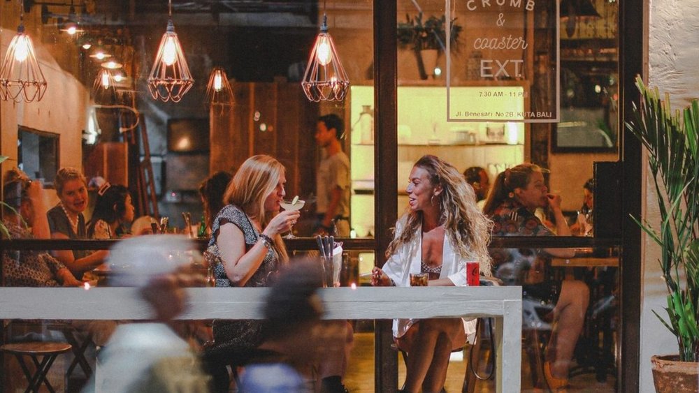 You'd have to go through tiny alleys to come across this cosy hidden gem in Seminyak.  Credits: @crumbandcoaster on Instagram