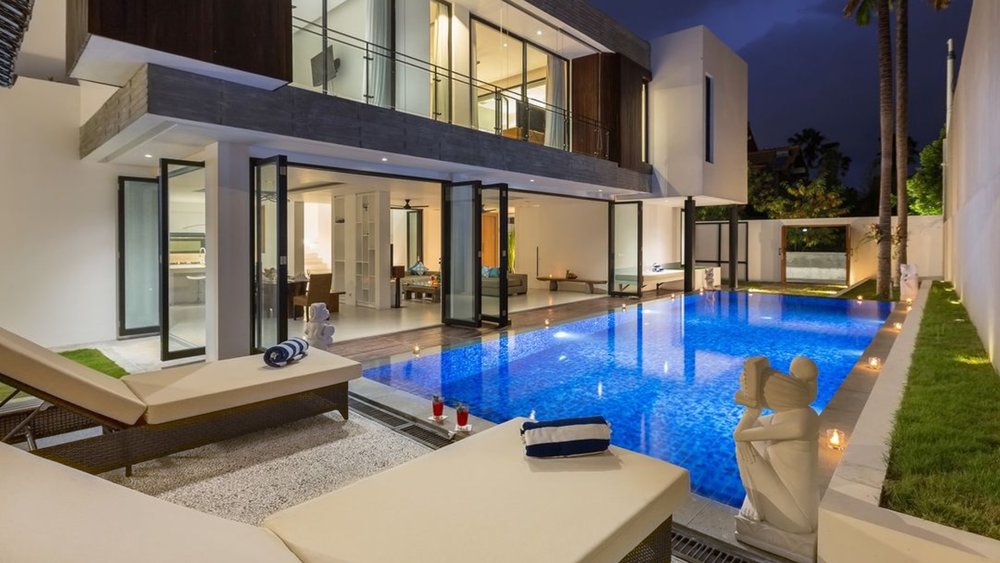 Villa Damar Canggu by Nagisa Bali is the perfect place to unwind and soak up the sun.  Credits: @villadamarcanggubali on Instagram