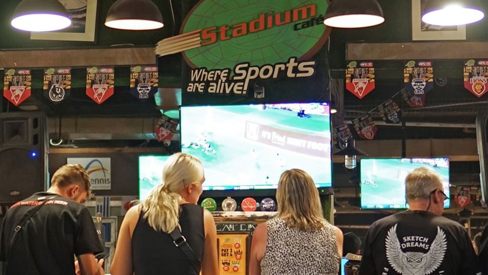 Things are always exciting at Stadium Café with a finals match! Credits: @stadiumcafebali