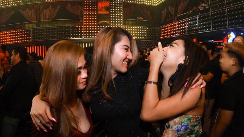 Bring your besties and have the time of your lives! Credits: @boshebali