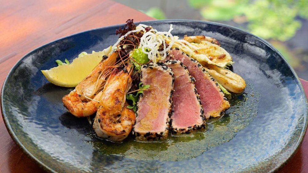 Cafe Lotus' temple-side dining is like no other. Credits: @thecafelotus on Instagram