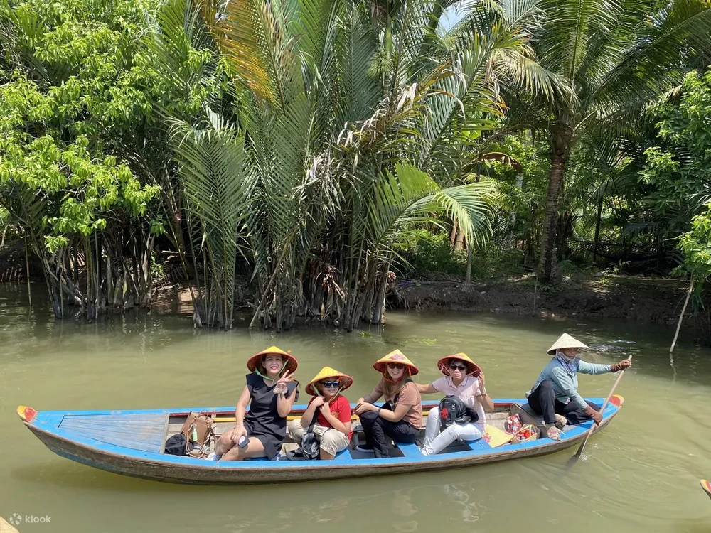 胡志明市景點湄公河一日遊遊船
