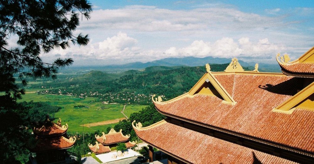 Đền Bà Chúa Thượng Ngàn