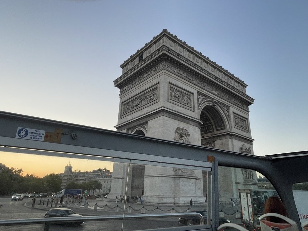 11202 8406 Moulin Rouge arc de triomphe