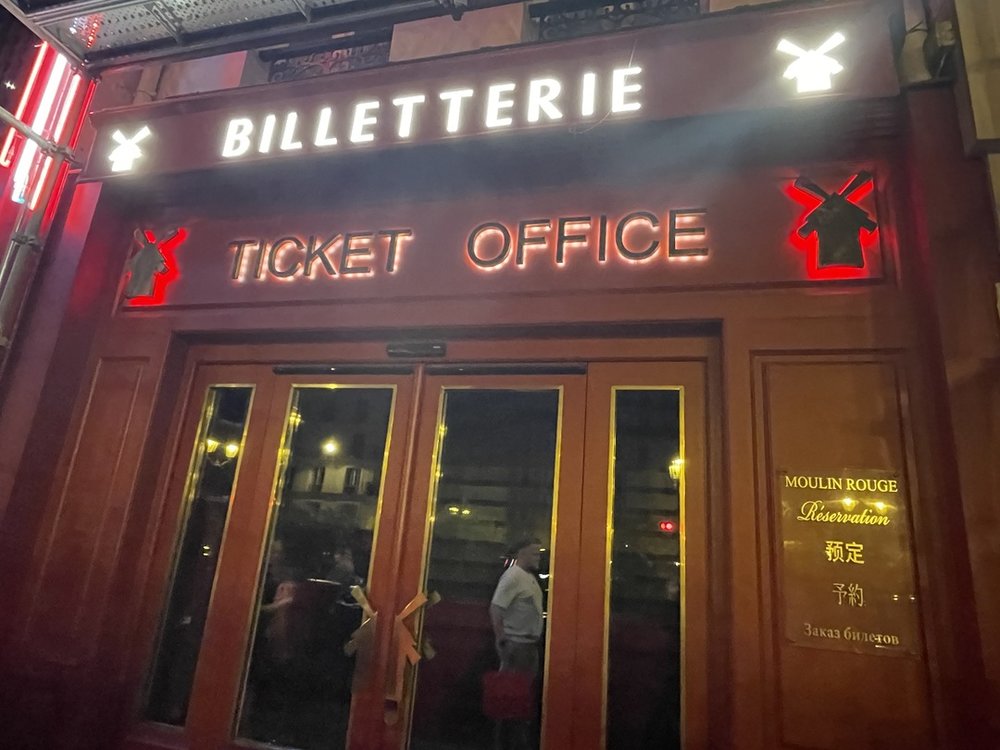 11202 8406 Moulin Rouge ticket office