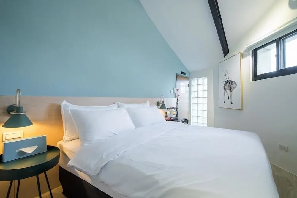 where to stay in taipei