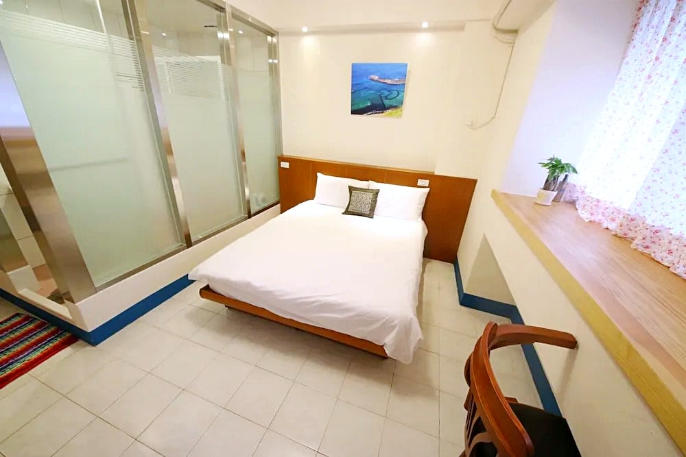 where to stay in chiayi