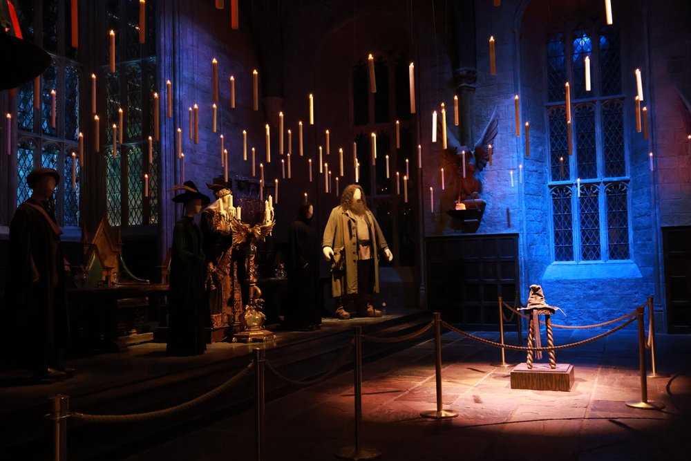 6750 Warner Bros. London Harry Potter costumes