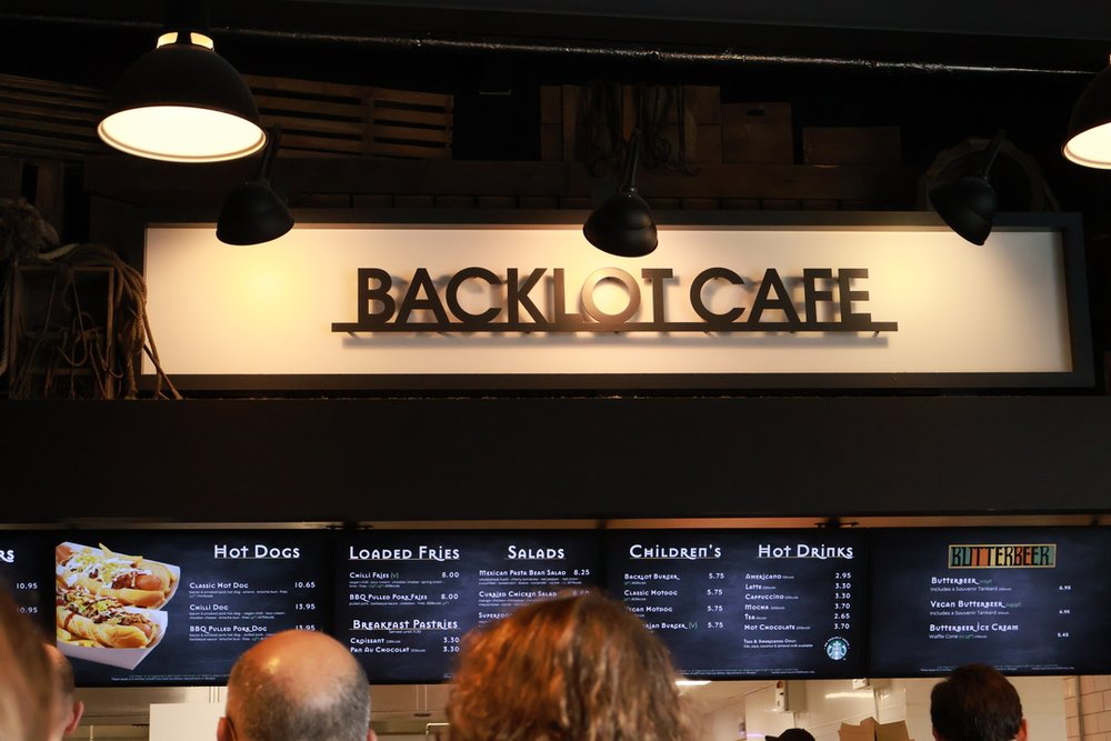 6750 Warner Bros. London Harry Potter backlot care