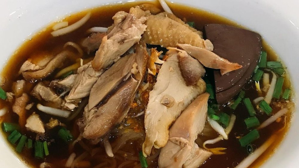 Duck Noodle Delight at Buay Pochana. Credit: @takaya_thonglor_yokocho on Instagram