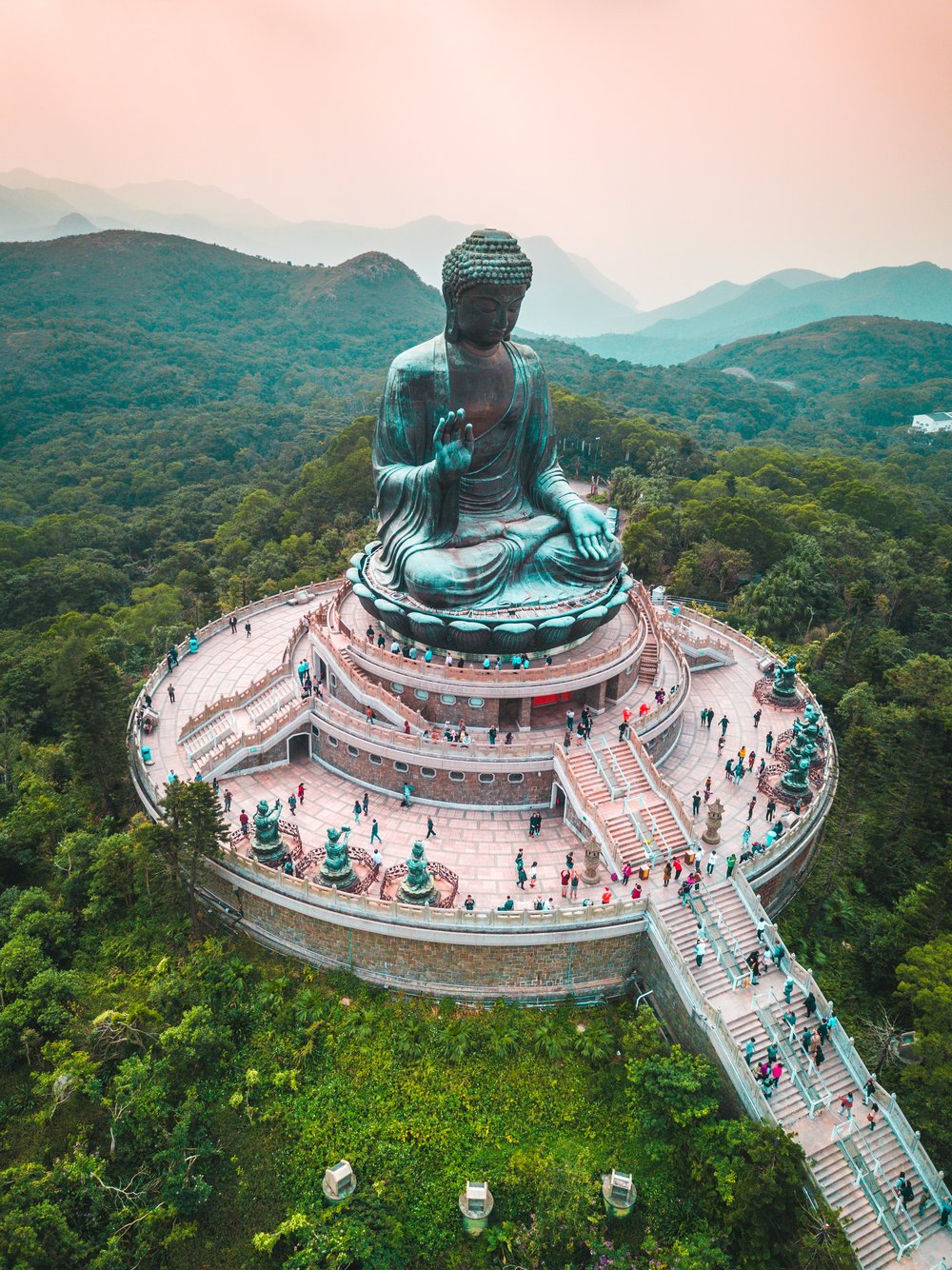 Tian Tan Buddha, Hong Kong overview