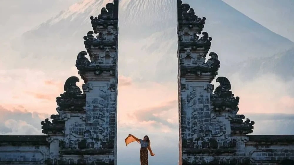 On top of our list of top things to do in Bali is entering the Gates of Heaven!