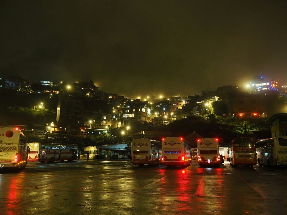 台湾 九份 直行バス