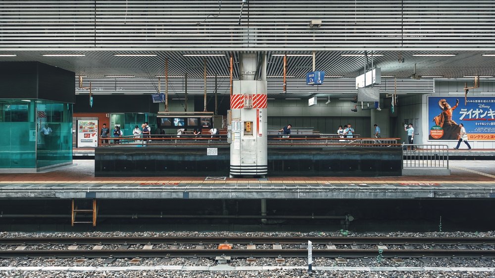 Step inside one of the busiest train stations in town. Credits to Nakaharu Line on Unsplash