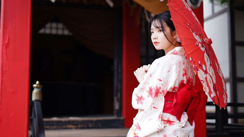 Explore this beautiful city while wearing their traditional clothing. Image credits to @lvjiajun of Unsplash.