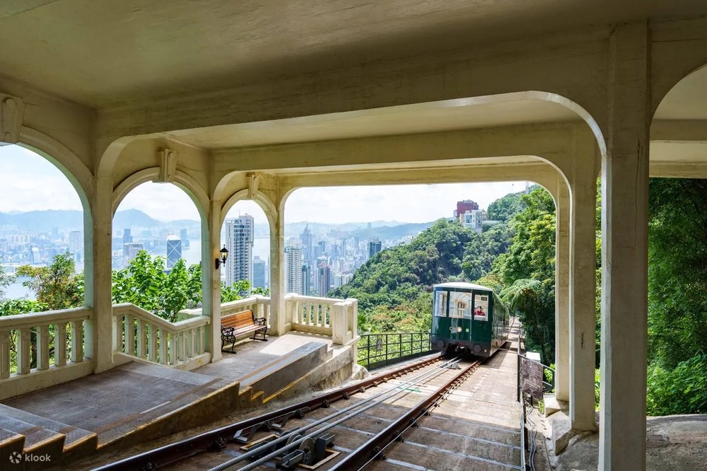 Tram track in Victoria Peak