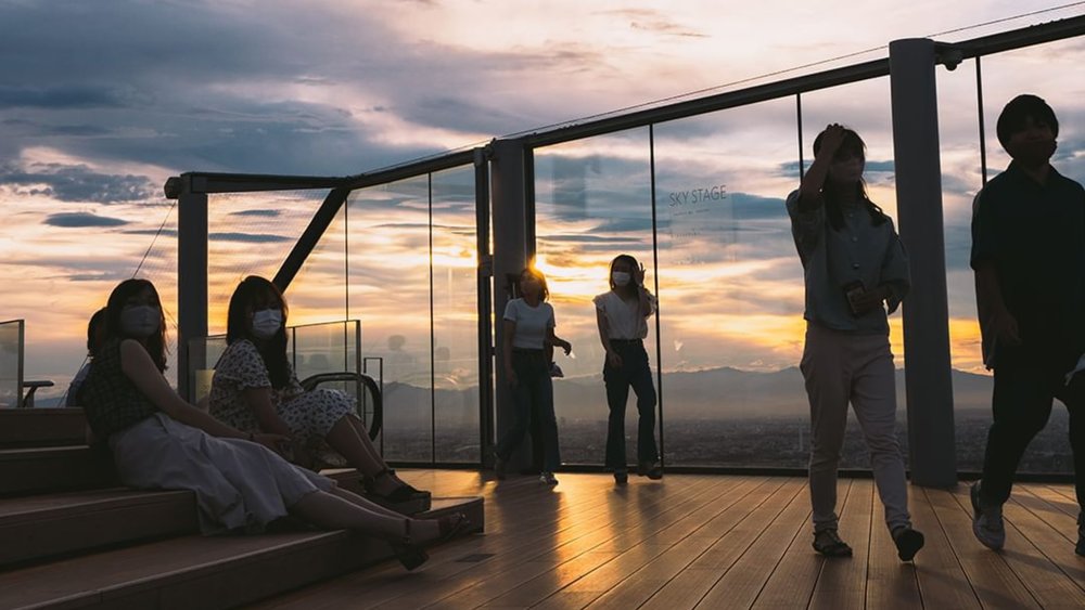  Up, up, and away at the Shibuya Sky! Credits: @shibuya_sky on Instagram